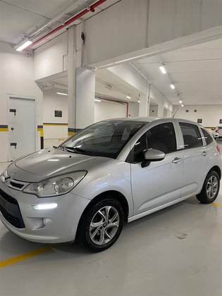 CITROËN C3 1.5 ATTRACTION 8V FLEX 4P MANUAL CITROËN C3 1.5 ATTRACTION 8V FLEX 4P MANUAL